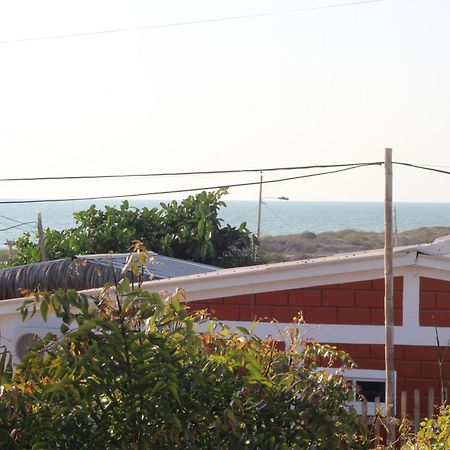 Hostal Puerto Engabao "El Surf Shelter" 部屋 写真