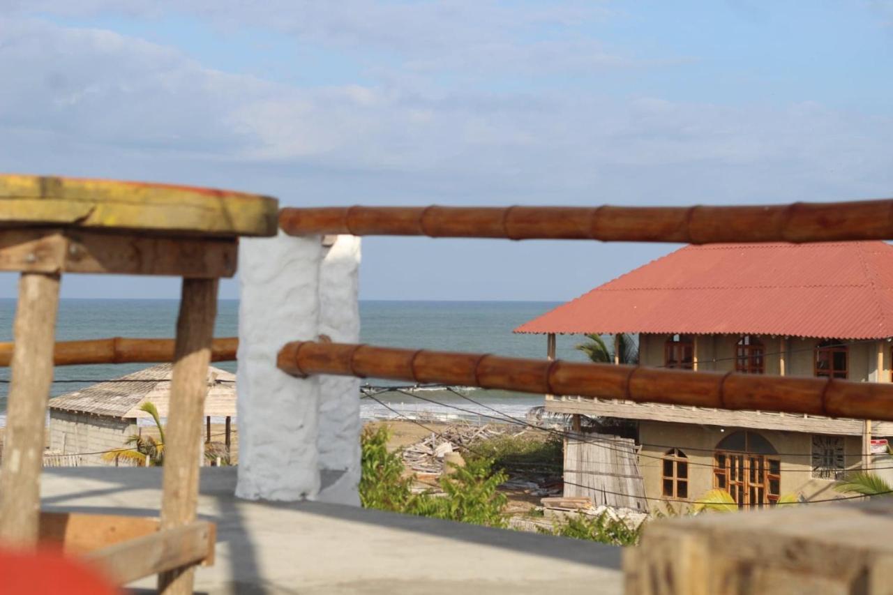 Hostal Puerto Engabao "El Surf Shelter" エクステリア 写真