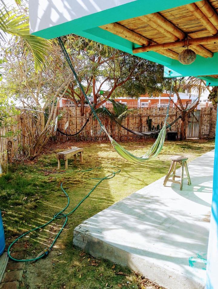 Hostal Puerto Engabao "El Surf Shelter" エクステリア 写真