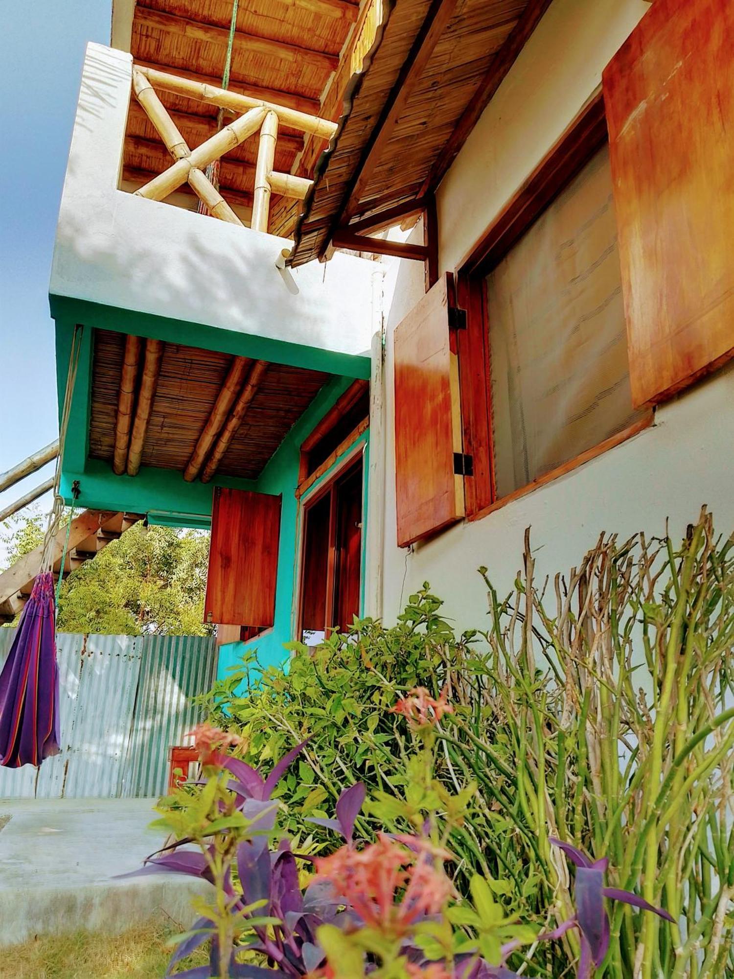 Hostal Puerto Engabao "El Surf Shelter" 部屋 写真