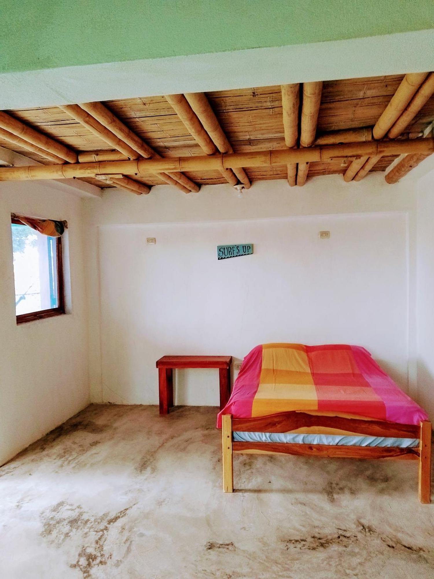 Hostal Puerto Engabao "El Surf Shelter" エクステリア 写真