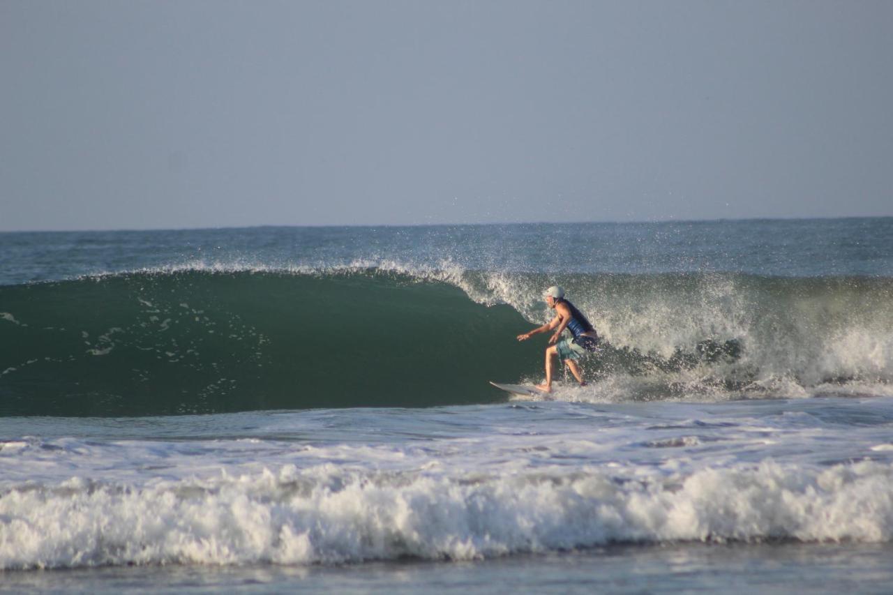 Hostal Puerto Engabao "El Surf Shelter" エクステリア 写真